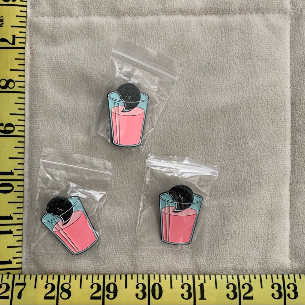 Hat Club Strawberry Milk and Cookies Pin - Picture 3 of 3